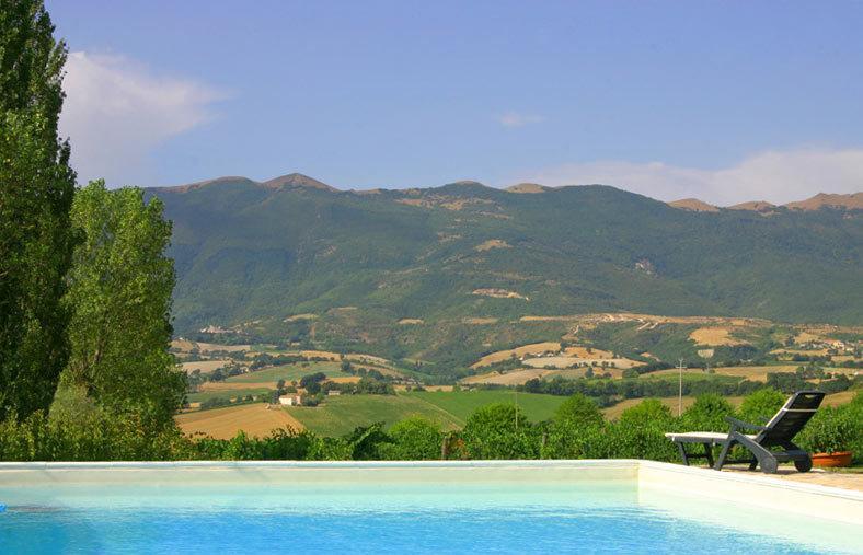 Villa Collepere Country House Matelica Exterior photo